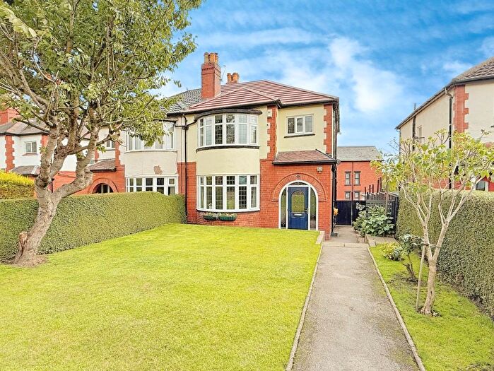 4 Bedroom Semi-Detached House For Sale In Westfield Avenue, Armley, LS12