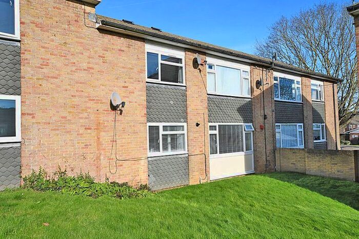 2 Bedroom Maisonette To Rent In Farleigh Lane, East Farleigh, Maidstone ME16