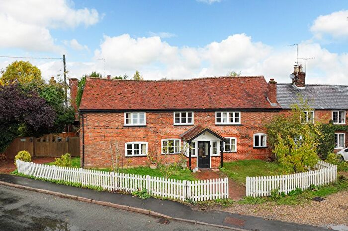 5 Bedroom End Terrace House For Sale In Station Road, Long Marston, Tring, HP23