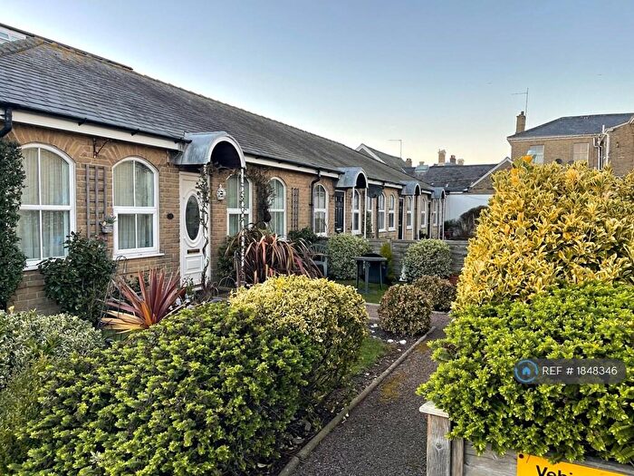 1 Bedroom Bungalow To Rent In Queen Elizabeth Court, Great Yarmouth, NR30