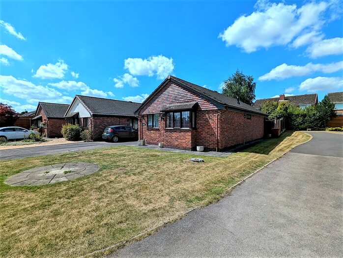 2 Bedroom Bungalow To Rent In Alwyn Road, Yoxall, Burton-On-Trent, DE13