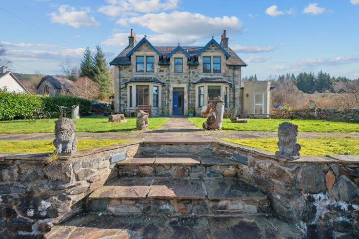 4 Bedroom Detached House For Sale In Airlie House, Main Street, Strathyre, Stirling, FK18