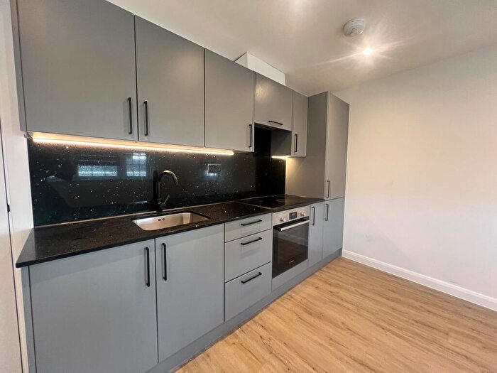 1 Bedroom Apartment To Rent In Bridge Street, Leatherhead, KT22
