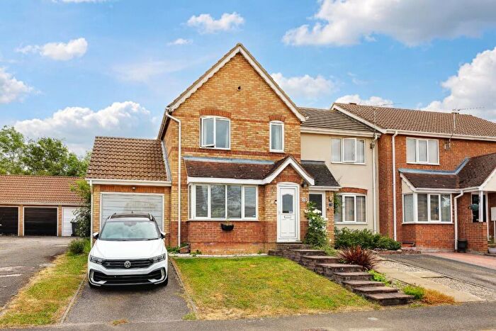 3 Bedroom End Of Terrace House For Sale In Horsham Close, Haverhill, CB9