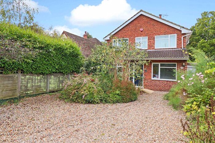 4 Bedroom Detached House For Sale In Hackington Road, Canterbury, CT2