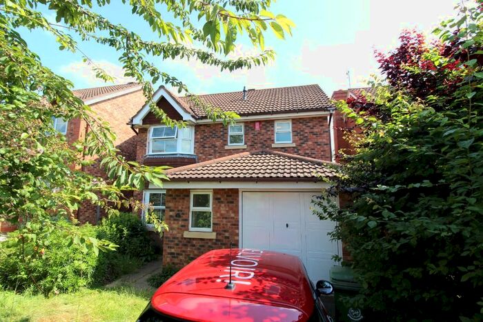 3 Bedroom Detached House To Rent In Fowler Avenue, Worcester WR4