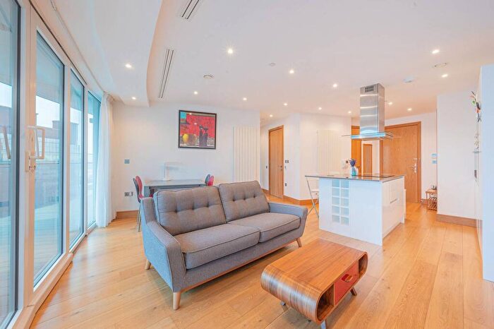 2 Bedroom Flat For Sale In Arena Tower, Isle Of Dogs, London, E14