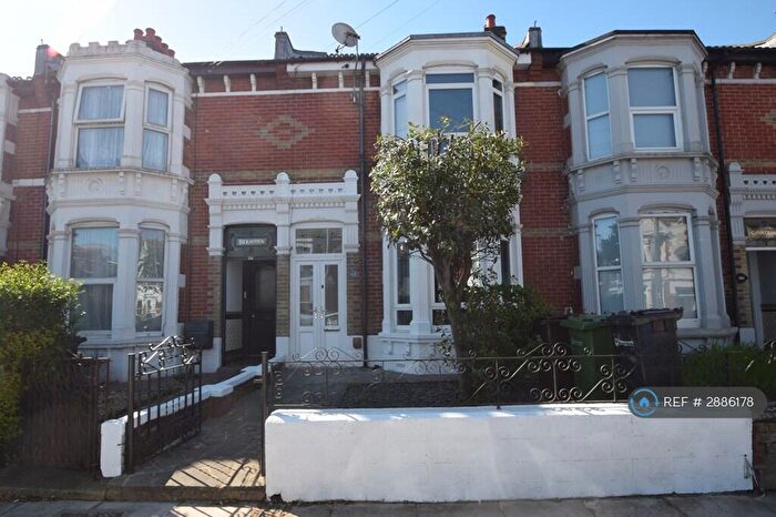 4 Bedroom Terraced House To Rent In Stubbington Avenue, Portsmouth, PO2