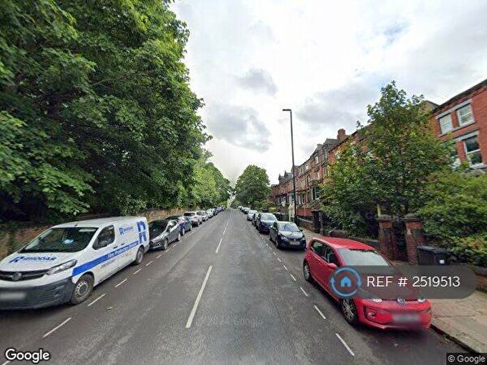 10 Bedroom Terraced House To Rent In Woodsley Road, Leeds, LS2