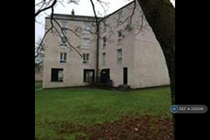 2 Bedroom Flat To Rent In Mossgiel Road, Cumbernauld, Glasgow, G67