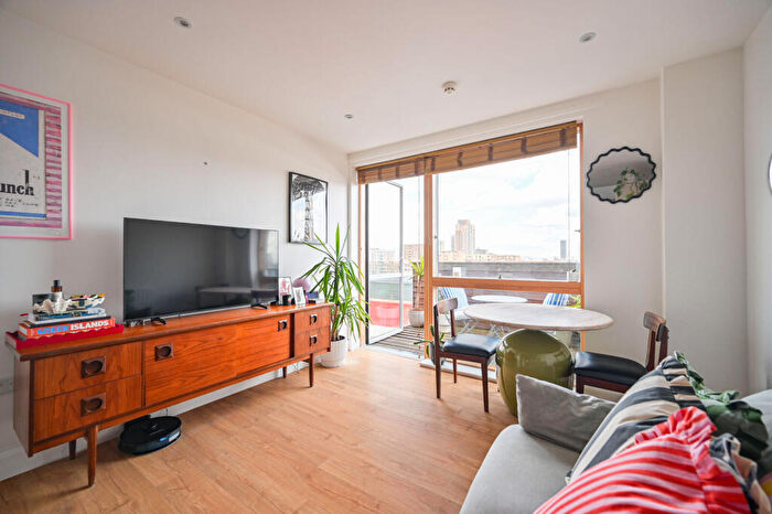 1 Bedroom Flat For Sale In Barry Blandford Way, , Bow, London, E3