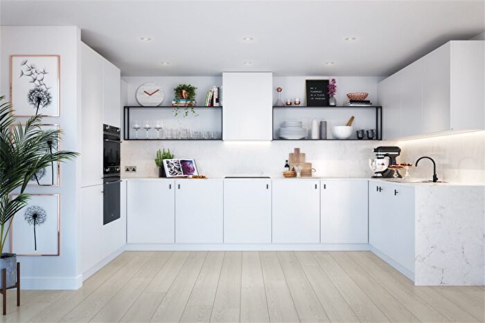 1 Bedroom Apartment To Rent In Riverside Apartments, Goodchild Road, N4