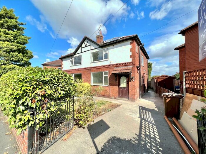 3 Bedroom Semi-Detached House To Rent In Finsbury Road, Reddish, Stockport, SK5