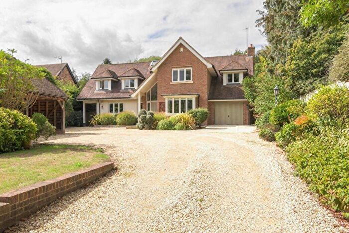 5 Bedroom Detached House For Sale In Tokers Green Lane, Tokers Green, South Oxfordshire, RG4