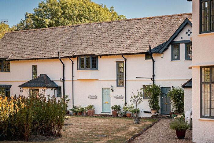 3 Bedroom Cottage For Sale In Danemore Lane, South Godstone, RH9