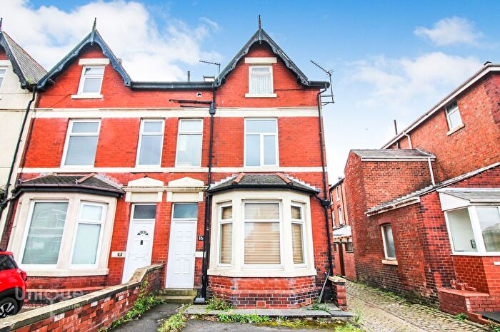 1 Bedroom Flat For Sale In St. Patricks Road South, Lytham St. Annes, FY8