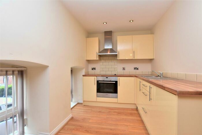 2 Bedroom Apartment To Rent In Sovereign Mill, South Queen Street, Morley, Leeds, LS27