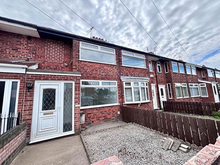 2 Bedroom Terraced House To Rent In Welwyn Park Avenue, Hull, HU6