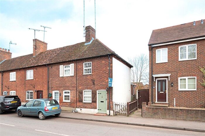 2 Bedroom End Of Terrace House To Rent In High Street, Sandridge, St. Albans, AL4