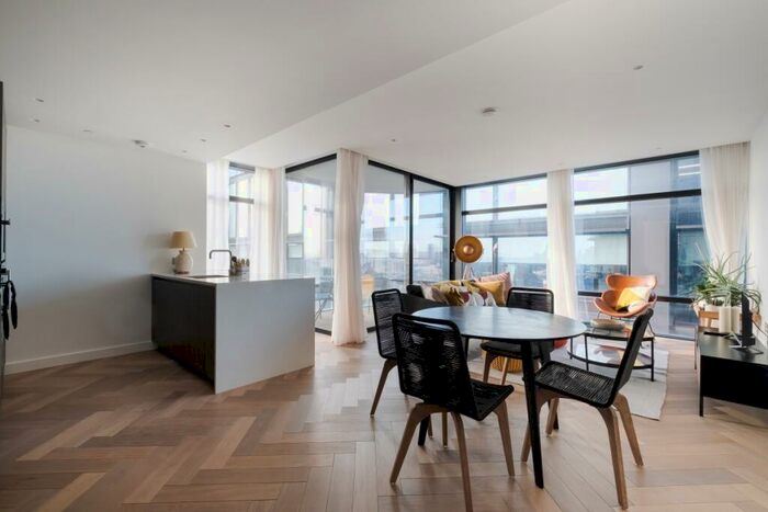 2 Bedroom Flat To Rent In Worship Street Principal Place, EC2A