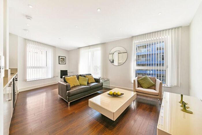 1 Bedroom Flat To Rent In Queensland Road, London, N7