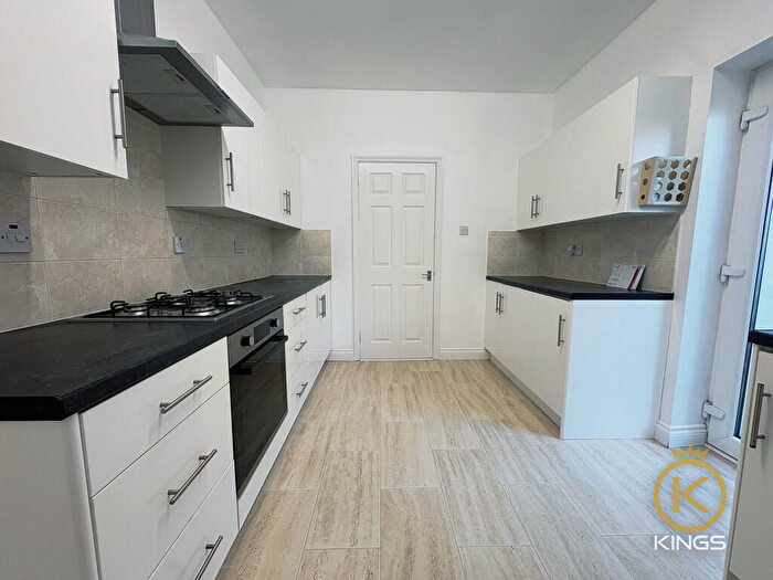 2 Bedroom Flat To Rent In London Road, North End, PO2