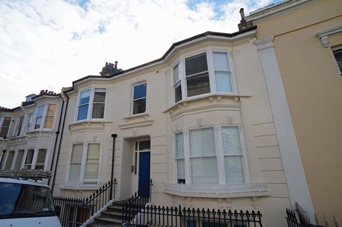 1 Bedroom Flat To Rent In Sudeley Terrace, Brighton, BN2
