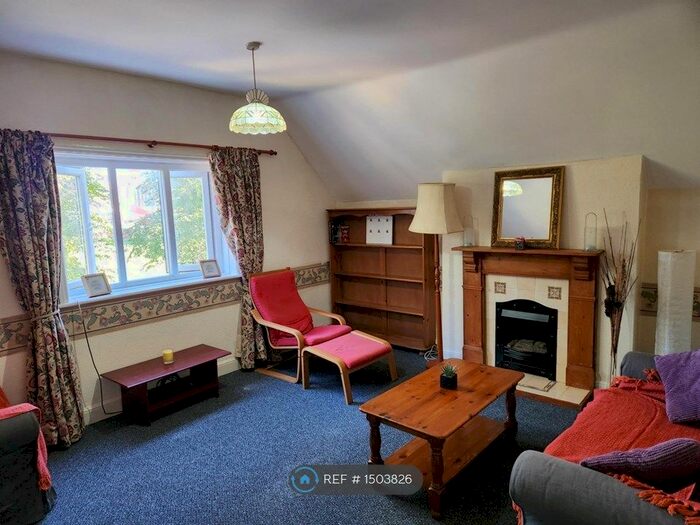 2 Bedroom Flat To Rent In Earlsdon, Coventry, CV5