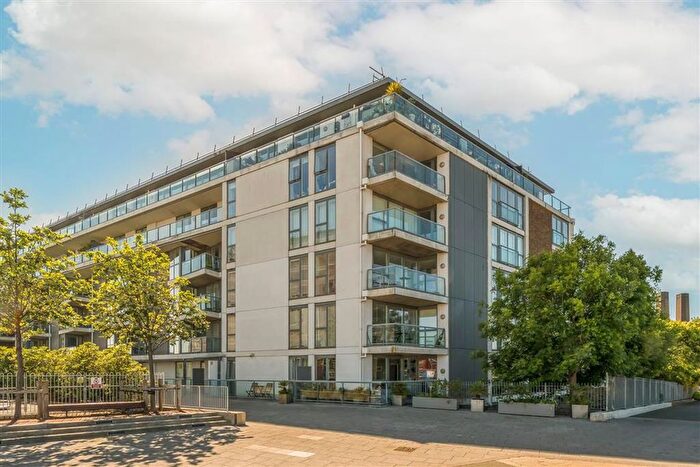 2 Bedroom Flat To Rent In Banning Street, Greenwich, SE10