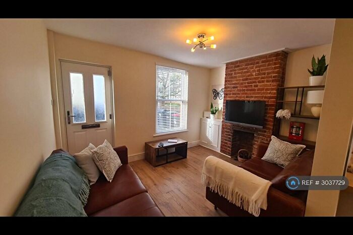 2 Bedroom End Of Terrace House To Rent In St Edmunds Road, Canterbury, CT1