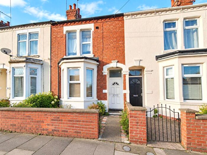 5 Bedroom Terraced House For Sale In Rothersthorpe Road, Northampton, Northamptonshire, NN4