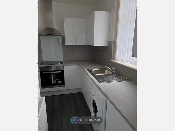 2 Bedroom Flat To Rent In Kirktonholme Road, East Kilbride, Glasgow, G74