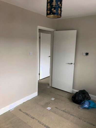 3 Bedroom Flat To Rent In Empire Road, Perivale, Greenford, UB6