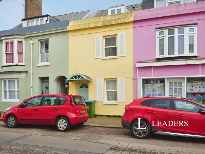 2 Bedroom House To Rent In Norfolk Road, Littlehampton, BN17