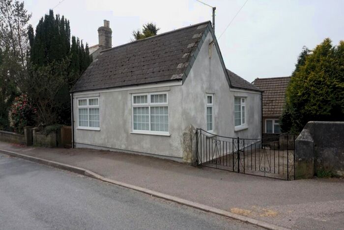 3 Bedroom Bungalow To Rent In Chapel Road, Foxhole, St. Austell, Cornwall, PL26