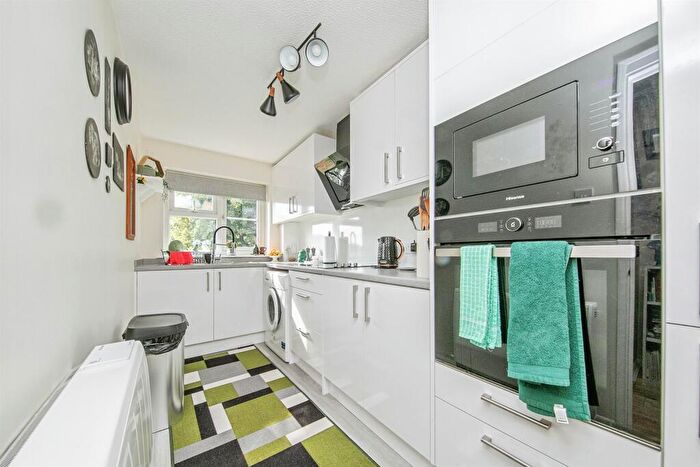 1 Bedroom Apartment For Sale In Apollo Mews, Colchester, CO2