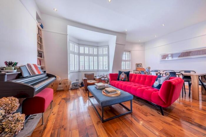 2 Bedroom Flat To Rent In Elgin Avenue, London, W9