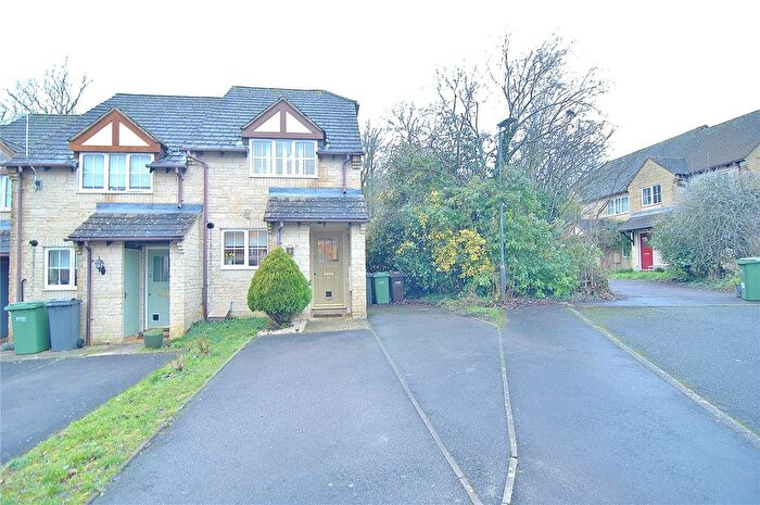2 Bedroom End Terrace House For Sale In Eagle Close, Chalford, Stroud, Gloucestershire, GL6