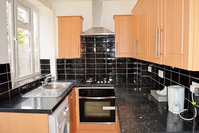 3 Bedroom Terraced House To Rent In Hunters Hall Road, Dagenham, London, RM10