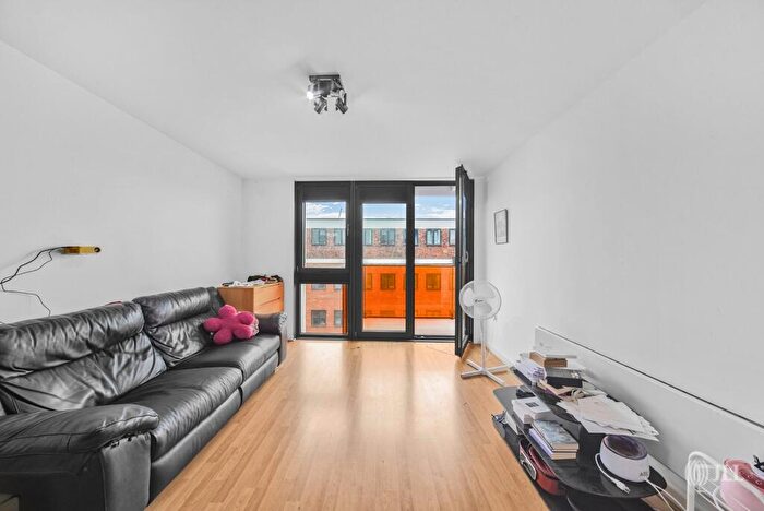 1 Bedroom Apartment For Sale In Azura Court, Warton Road, London, E15