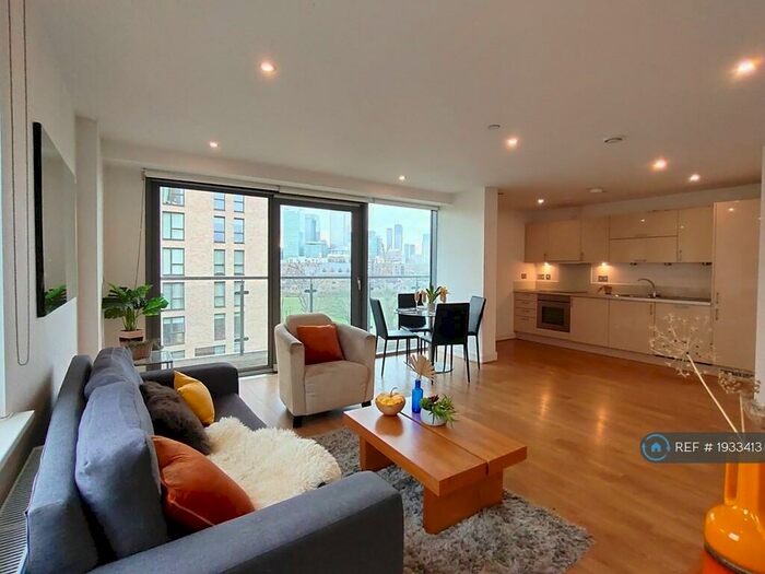 2 Bedroom Flat To Rent In Craig Tower, London, E3