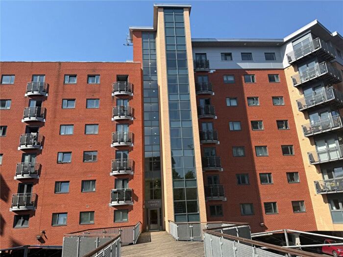 2 Bedroom Apartment To Rent In Velocity West, City Walk, Leeds, LS11