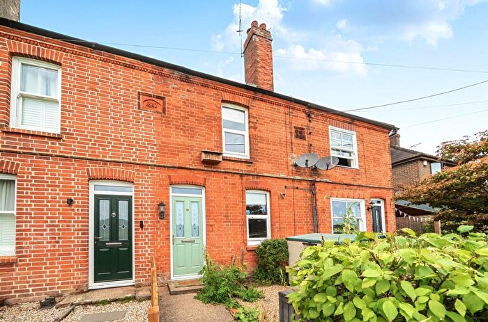 3 Bedroom Terraced House For Sale In Park Lane, Elham, CT4