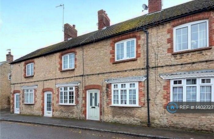 2 Bedroom Terraced House To Rent In High Street, Bozeat, Wellingborough, NN29