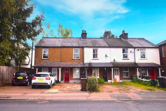2 Bedroom Terraced House To Rent In Camp Road, St Albans, AL1