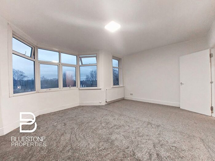 Studio To Rent In Glossop Road, South Croydon, CR2