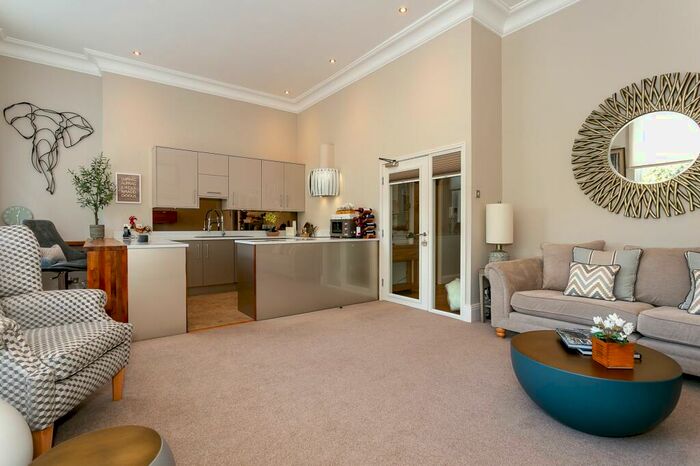 1 Bedroom Apartment To Rent In Crescent Road, Harrogate, HG1