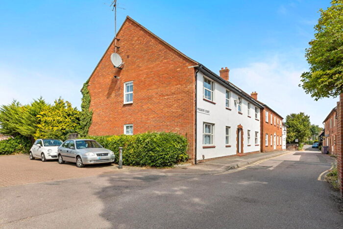 2 Bedroom Flat For Sale In Pond Lane, Baldock, SG7