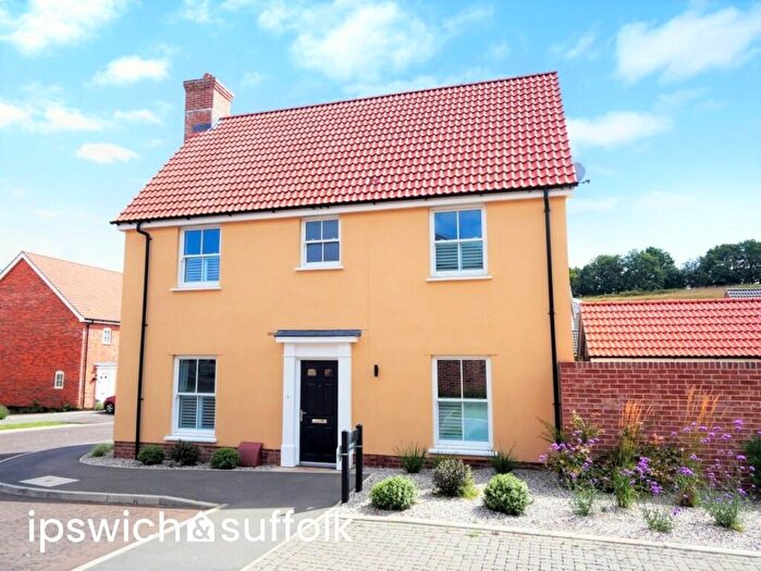 4 Bedroom Link Detached House For Sale In Bradley Mill Way, Needham Market, Suffolk, IP6