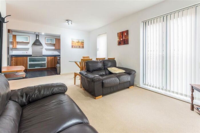 2 Bedroom Flat To Rent In St Christophers Court, Maritime Quarter, Swansea, SA1